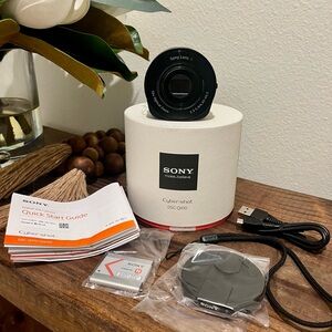 Sony Cyber-shot DSC-QX10 Black Digital Camera